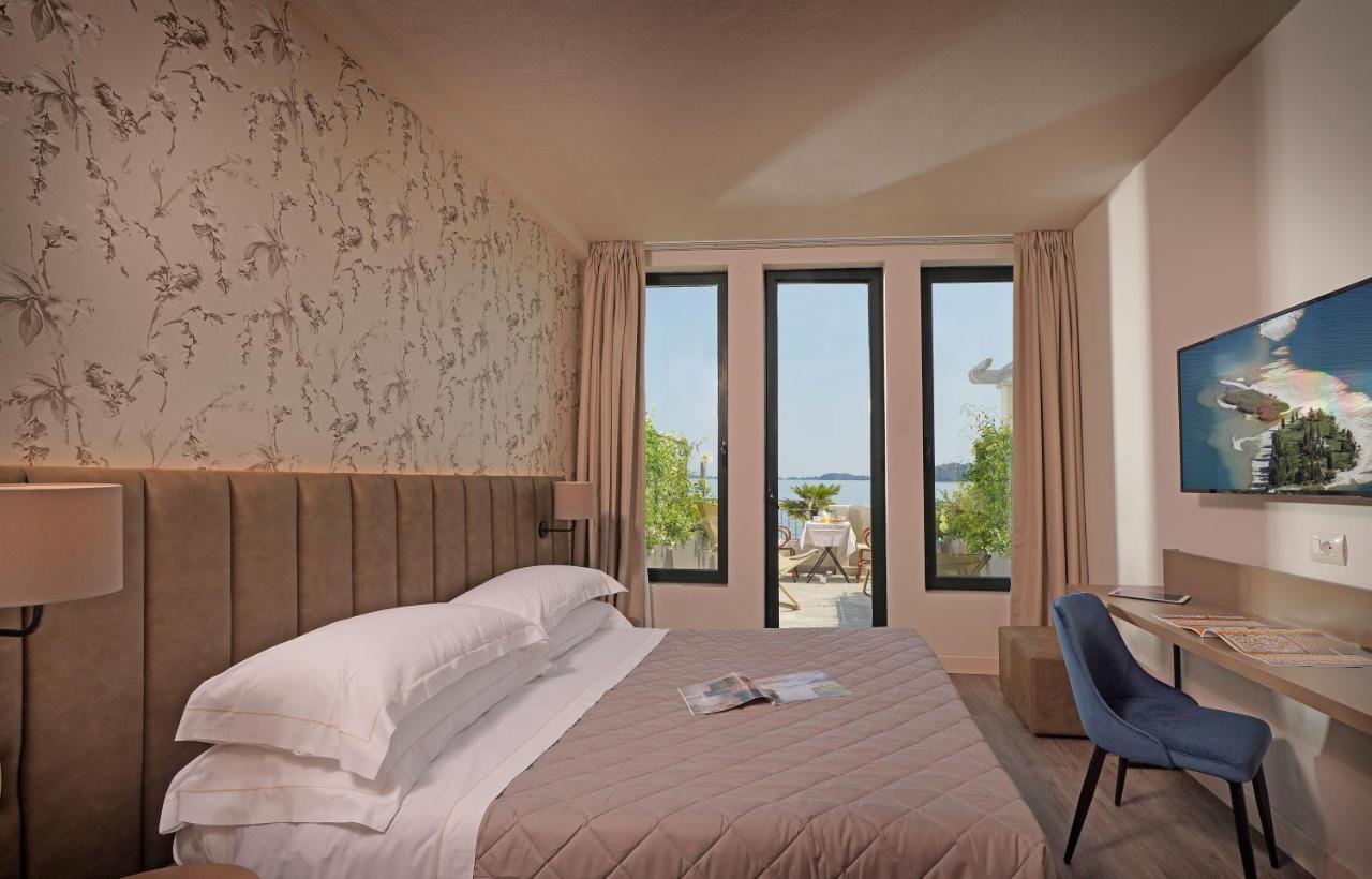 Hotel Du Lac Gardone Riviera Ngoại thất bức ảnh