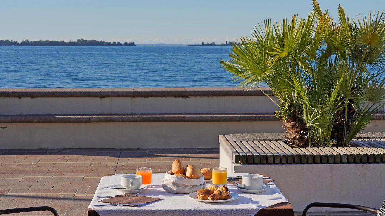 Hotel Du Lac Gardone Riviera Ngoại thất bức ảnh