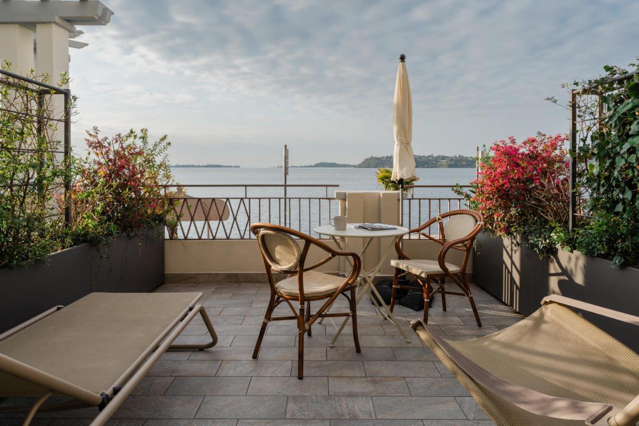 Hotel Du Lac Gardone Riviera Ngoại thất bức ảnh