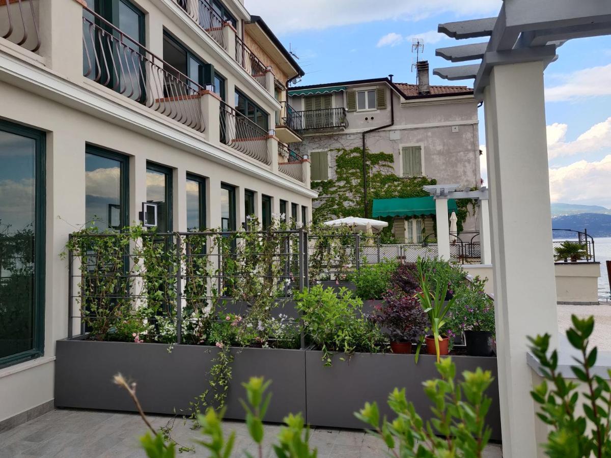 Hotel Du Lac Gardone Riviera Ngoại thất bức ảnh